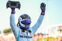 Bottas: ''Ik ga het gewoon weer zeggen: F*** you''
