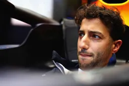 Ricciardo over contractsituatie: 'Misschien besluit ik wel om door te gaan'