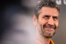 Stella vergleicht McLaren-Fahrer mit Alonso und Schumacher: "Mentales Geschenk".