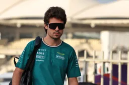 Sauber cogita Felipe Drugovich para posto de piloto reserva em 2025