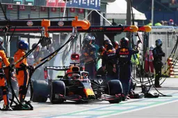 Red Bull also beaten by McLaren in the pit lane