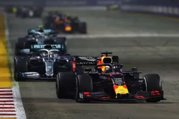 Verstappen tevreden: "Coureurs worden betrokken bij gesprekken over zaterdagraces"