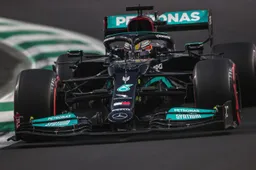 Red Bull given chance by stewards to protest Mercedes decision