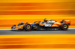 Dobradinha da McLaren na classificação; Verstappen P3
