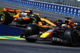 Lollipopman brengt safety car-moment Verstappen en Norris geweldig in beeld