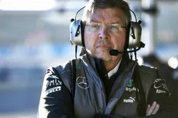 Brawn: No midfield podiums this year