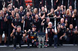 Parlamento britânico parabeniza a Red Bull: "Não pode passar despercebido"