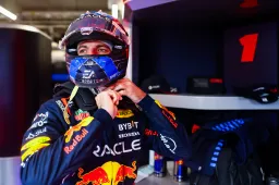 Verstappen veroorzaakt gele vlag in moeilijke VT2 Las Vegas