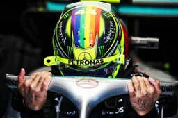 Hamilton reacts to podium place: "I gave it everything"
