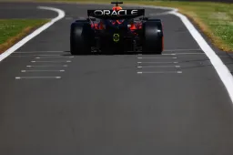 LIVE F1 | Kan Verstappen de Grand Prix van Groot-Brittannië winnen?