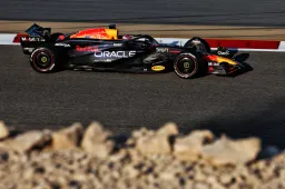 ¿Un presagio para otro año de dominio? Verstappen tenía una amplia sonrisa