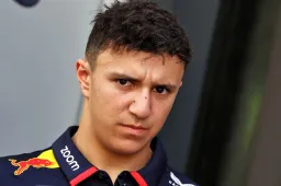 Hadjar wählte Verstappen nicht zum Lieblingsfahrer: 'Dieser Fahrer ist der GOAT'.