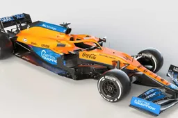 MCL35M gelijk in actie op Silverstone met Norris als eerste achter het stuur