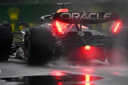Verstappen geeft F1-collega's een lesje rijden in de regen in VT3 Canada