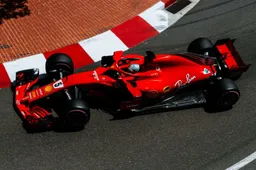 Vettel "was on his own" in title fight