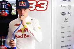 Verstappen gaat Ricciardo pakken!