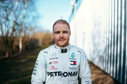 Toch geen baard voor Bottas: ''Kwam vast te zitten in de cockpit''