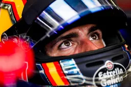 Horner spreekt Sainz tegen: "Carlos blijft bij Toro Rosso"