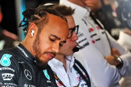 Confidence hit for Hamilton? Brit loses control of car in final FP3 run