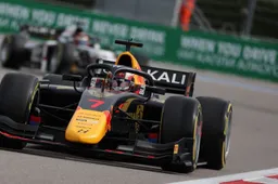 Eerste sprintrace Formule 2 uitgesteld door regenval