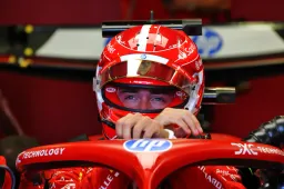 Leclerc debe acudir a los comisarios tras su incidente en los terceros libres de Bakú