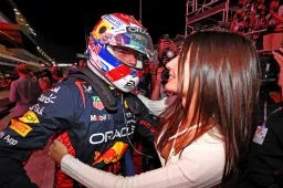 Verstappen pode adicionar mais um item à sua coleção: um iate de luxo