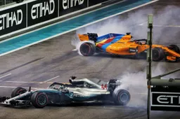 Hamilton happy with return strong Alonso: ''Experience certainly helps at Renault'