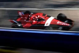 Dennis behoudt leiding in Formule E-klassement, Wehrlein kruipt dichterbij