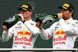 'Perez zorgde er samen met Tsunoda voor dat Hamilton niet verder naar voren kwam'