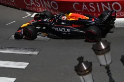 Verstappen raakt de muur in kwalificatie, Leclerc start GP Monaco vanaf P1