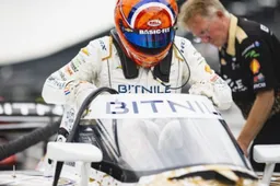 ¿Cómo se afrontan los retos de la Indy 500? VeeKay lo explica