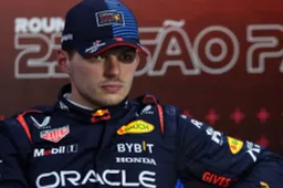 Verstappen bekommt auch "Strafe" während Livestream: "Max, wir beobachten dich