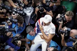 Hamilton noemt kwalificatie in Singapore hoogtepunt seizoen