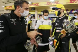 Ocon blikt terug op verloren jaar naast Ricciardo: 'Dat hielp niet mee'