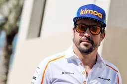 Ocon surprised: ''I'd be very happy if Alonso returns to Renault''