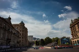 F1 LIVE | Le seconde prove libere del Gran Premio dell'Azerbaigian