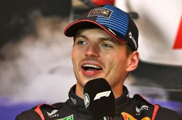 Verstappen kijkt uit naar regenrace: 'Kan heel interessant worden'