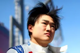 Denkt Tsunoda aan afscheid F1? Japanner test in andere klasse!