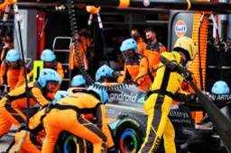 Brown clarifies future Ricciardo this year