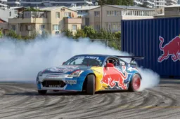 Red Bull pakt weer uit: Een heel rondje driften over het circuit van Sochi
