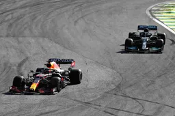 Villeneuve: 'Nieuwe motor Hamilton lijkt van andere planeet te komen'