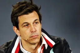 Wolff sust geruchten rondom voortijdige exit Mercedes uit Formule 1