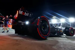 X reageert op pole Verstappen: Hij is de beste F1-coureur aller tijden'