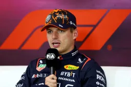 Verstappen en Perez op hun hoede voor McLaren: 'Wij hebben nog werk te doen