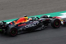 Verstappen de snelste man op vrijdag, Perez en Hamilton worstelen in Japan