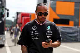 Hamilton, en contra de un posible cambio en la F1: "Sólo hay que entrenar"