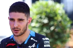 Acerto em vista? Ocon visitou a fábrica da Williams, em Grove