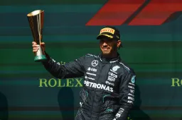 Vasseur kan niet wachten op komst Hamilton: 'Dat maakt hem uniek'