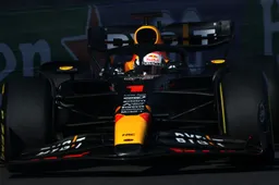 Verstappen analisa mudanças causadas nos carros com novo regulamento