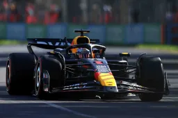 Max Verstappen retires after less than four laps in Melbourne